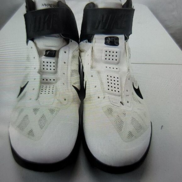 - Nike hyperfuse max air size 15 - Picture 2 of 10